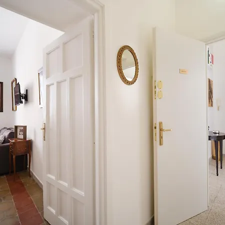 Apartment Vatican Domus By Buddyrent *